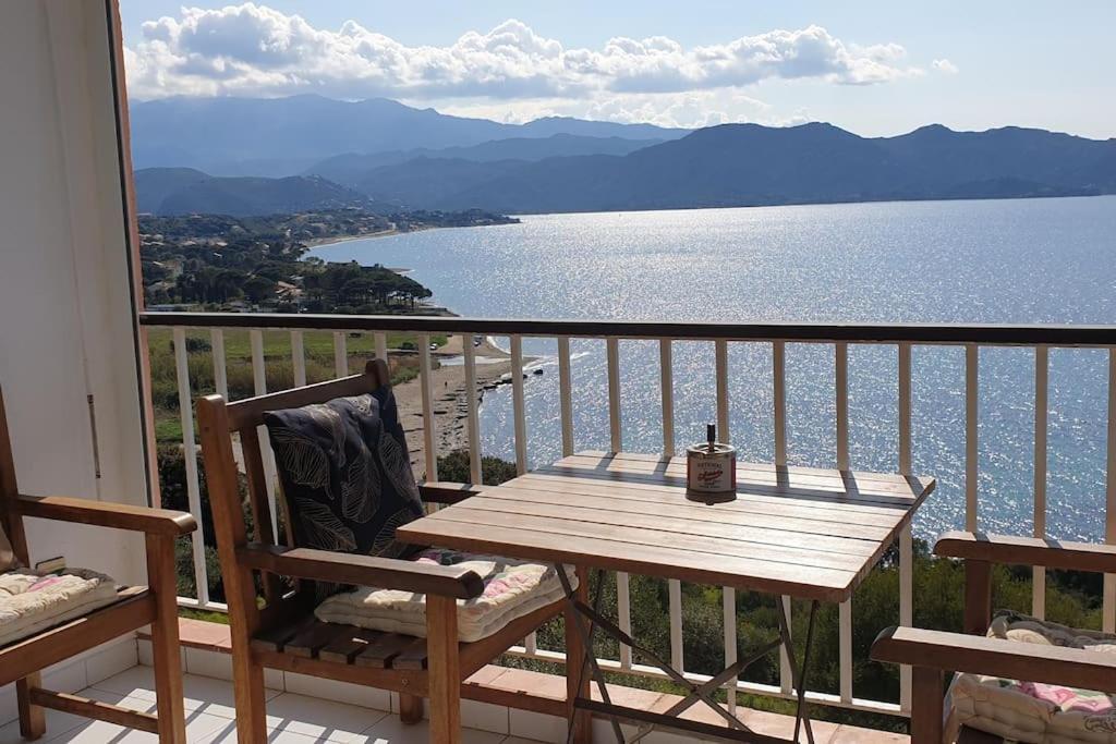 Casa Marine Du Soleil 60 Lägenhet Patrimonio Exteriör bild